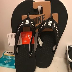 Woman's Flex Motion Thong sandals