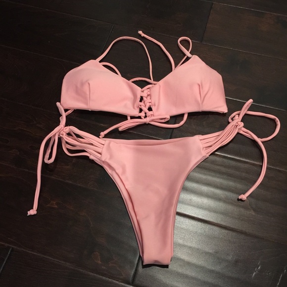cupshe Other - Cupshe Rose Bikini
