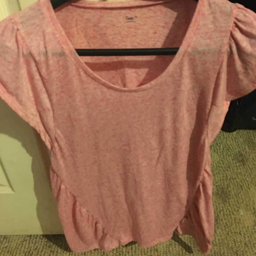 Gap shirt