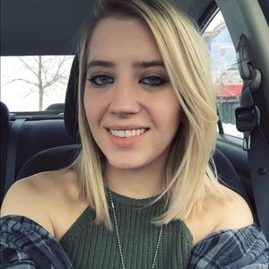 Meet your Posher, Madeline