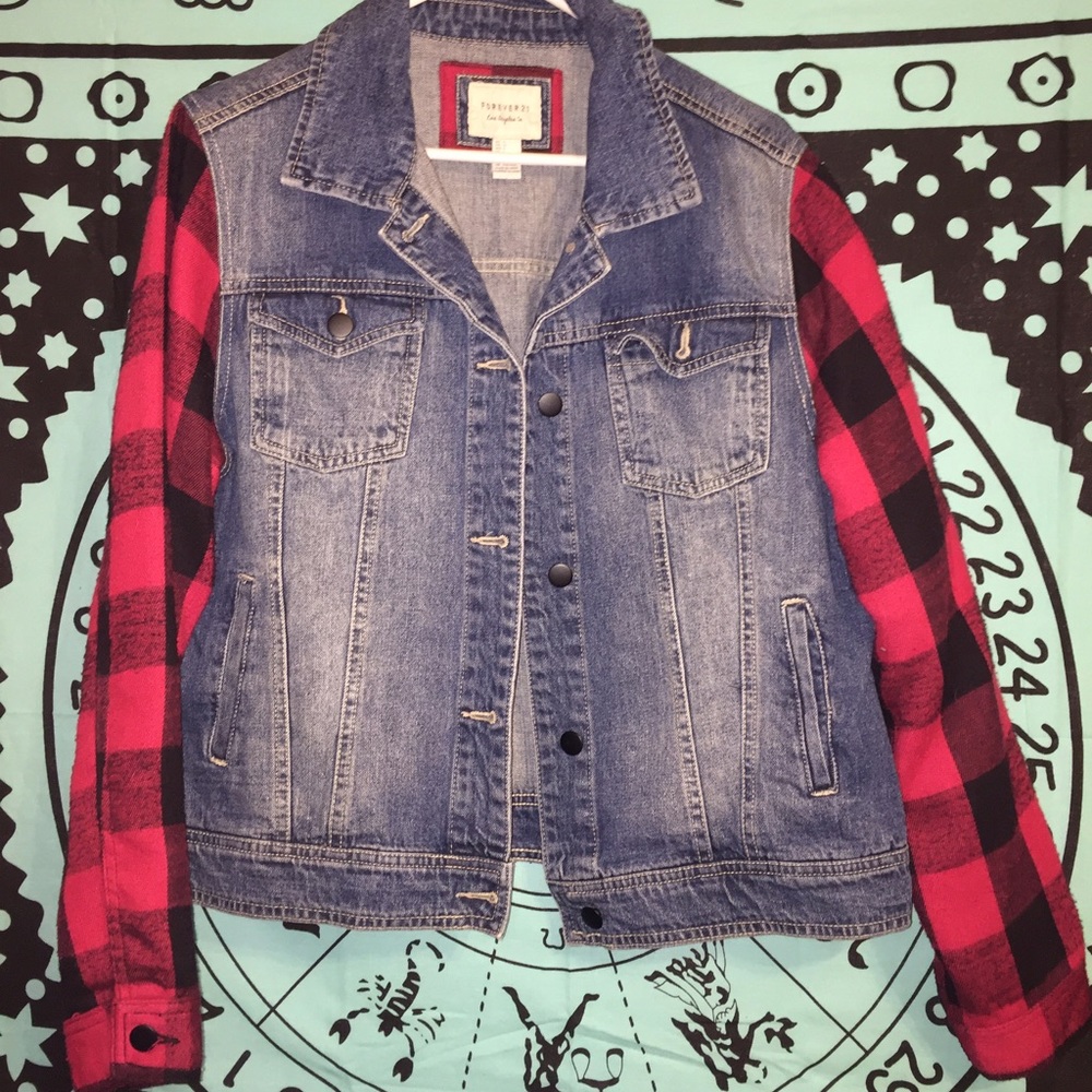 Forever 21 jean jacket - Picture 1 of 3