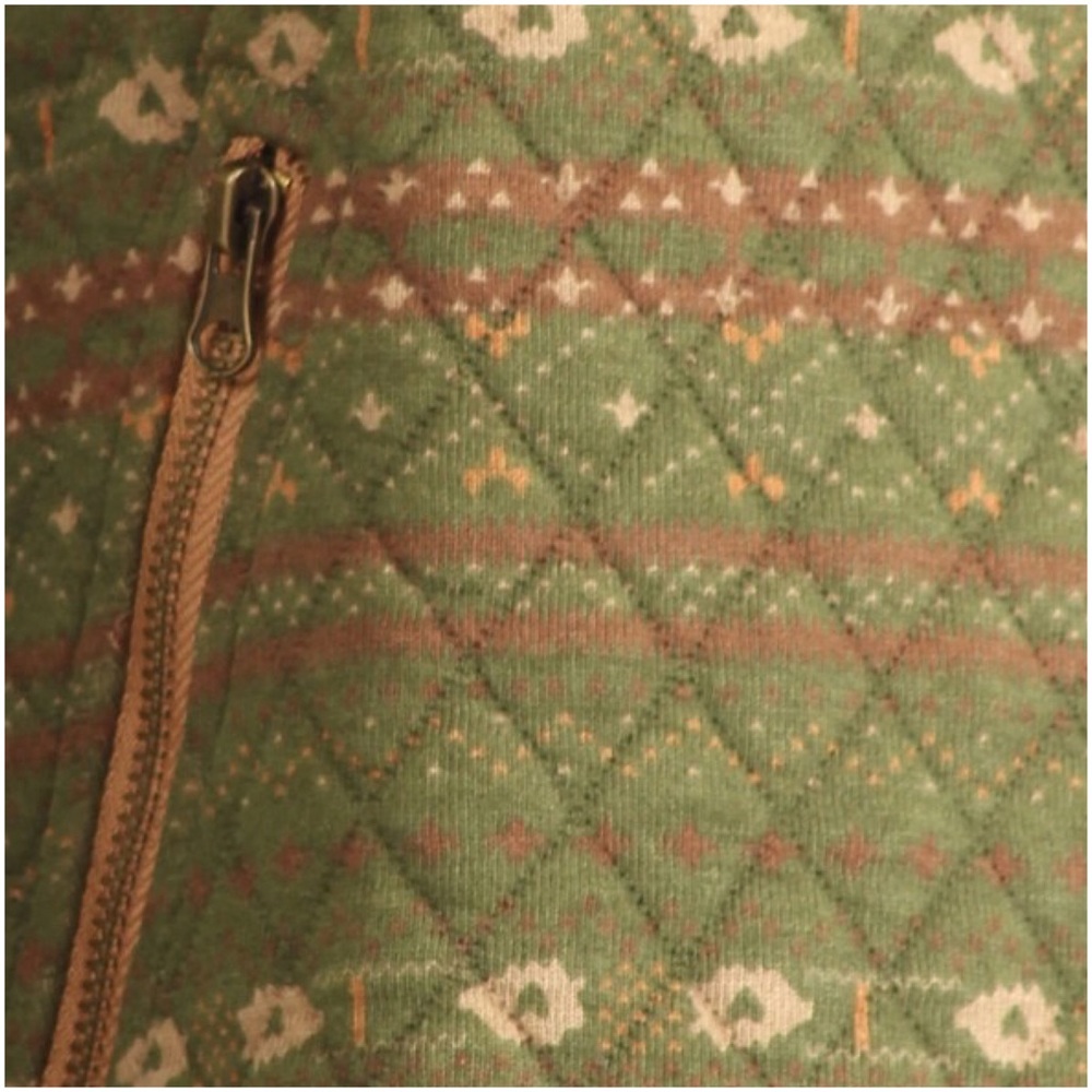 Quilted Bomber Fabulous - Picture 4 of 4
