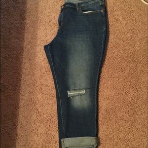 Old Navy Straight Ankle Jeans