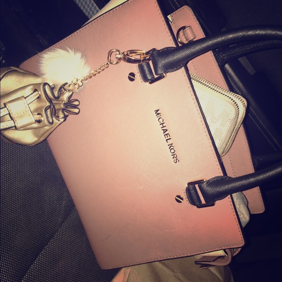 Michael Kors Handbags - Tri-Colored Michael Kors Selma
