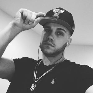 Meet your Posher, Adam