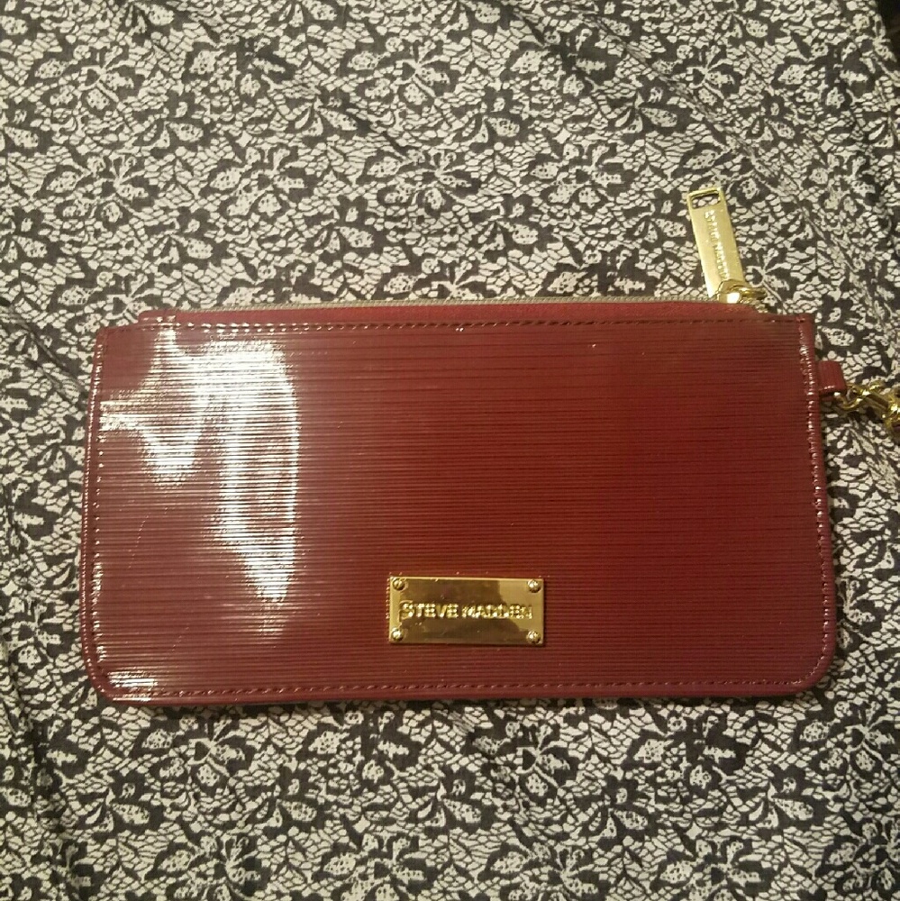 Steve Madden wristlet wallet