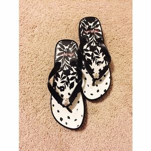 Brighton Black and White Floral Flip Flops
