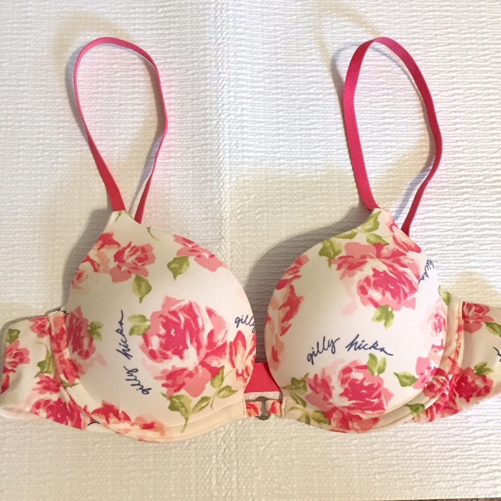 Gilly Hicks Reese Push 'Em Up Bra