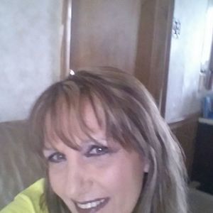 Meet your Posher, Pamela