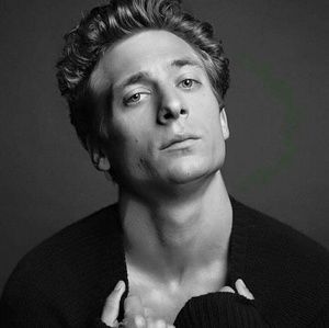 Meet your Posher, Danyelle