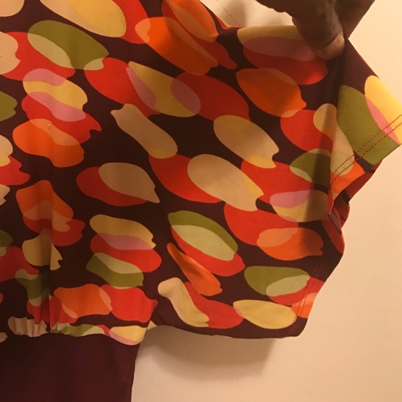 Top - Picture 2 of 2