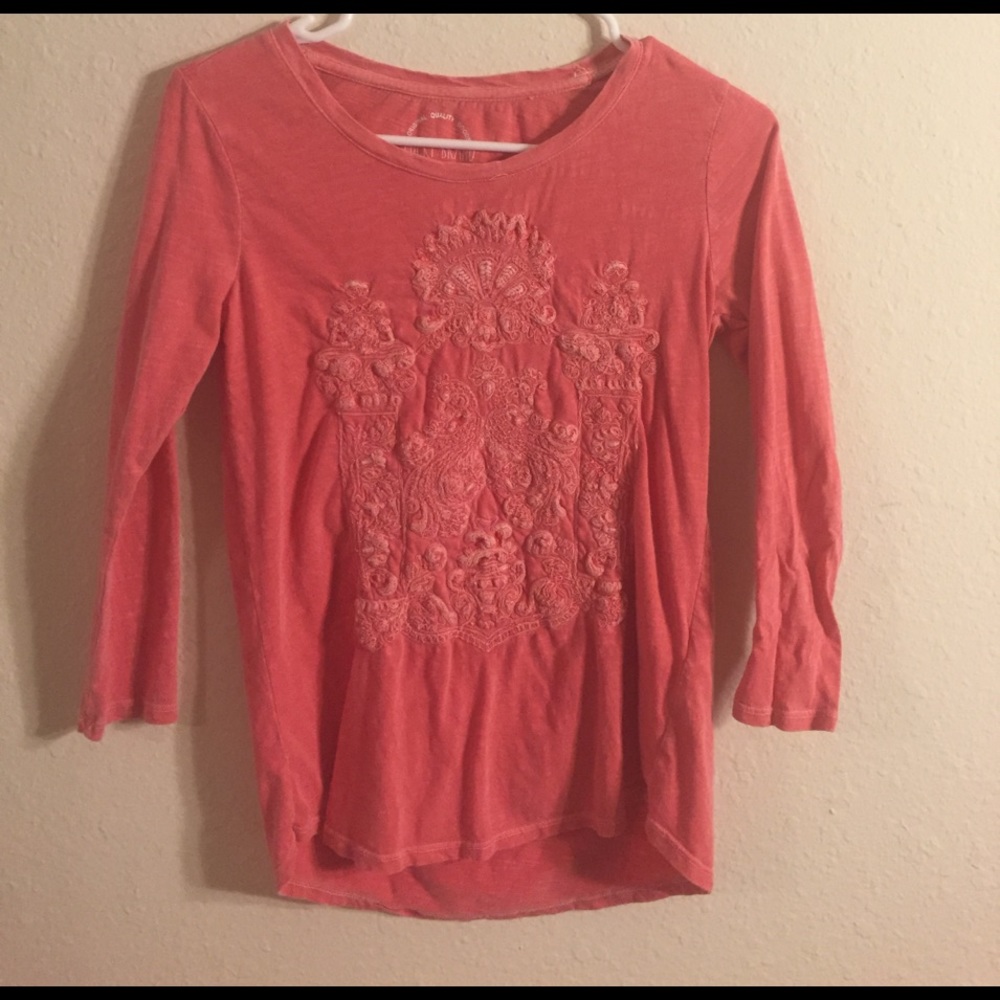 Lucky T embroidered