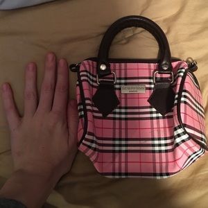 Burberry purse