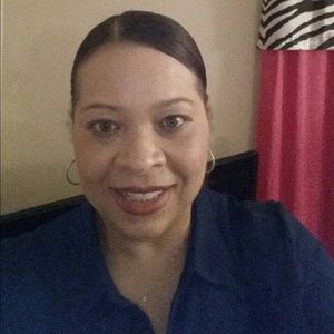 Meet your Posher, Leandra