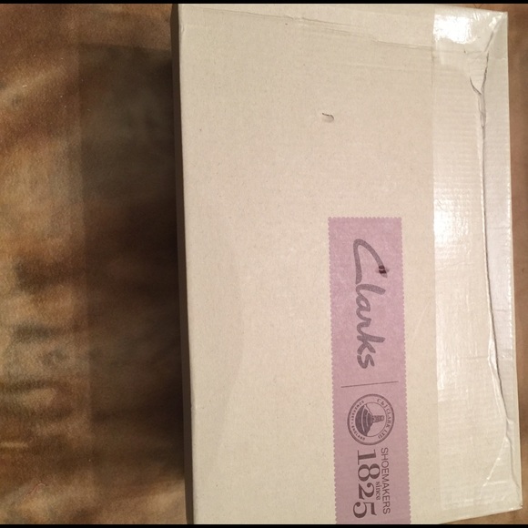 Clarks Zelby Silver Sandal - Picture 2 of 7