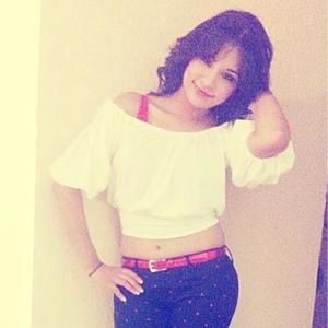 Meet your Posher, Isela