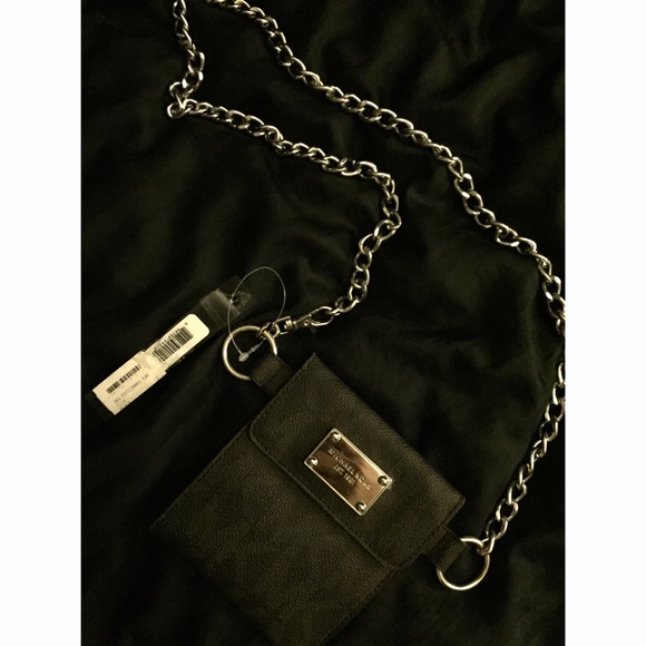 Michael Kors Handbags - Michael Kors mini clutch