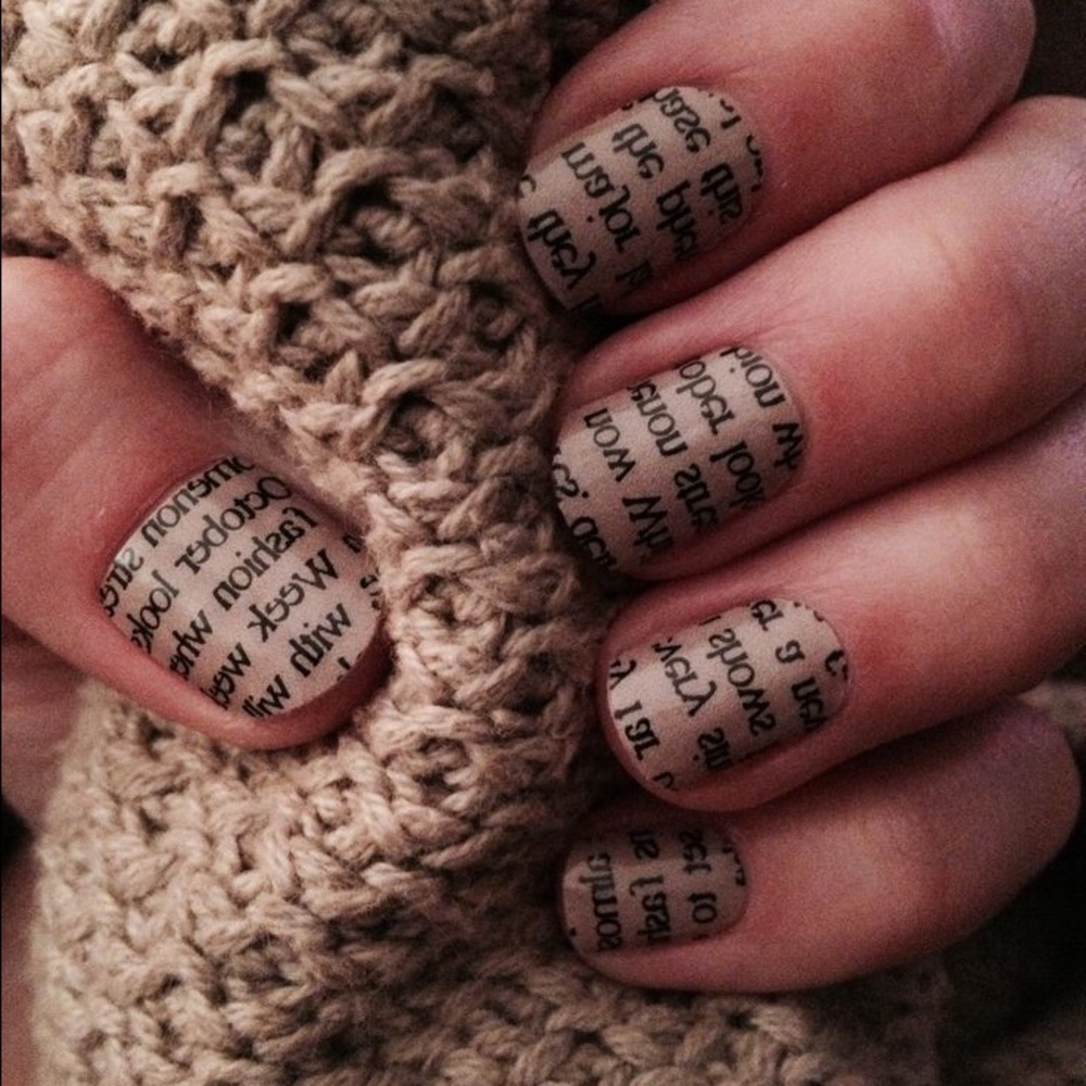 Out of print! "newspaper on neutral" Jamberry!