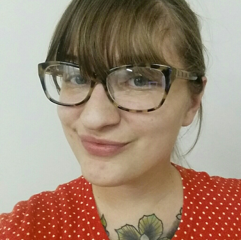 Meet your Posher, Emily