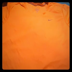 Nike top