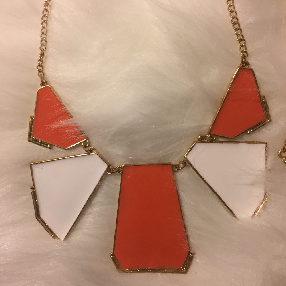 2 necklaces - Picture 4 of 4