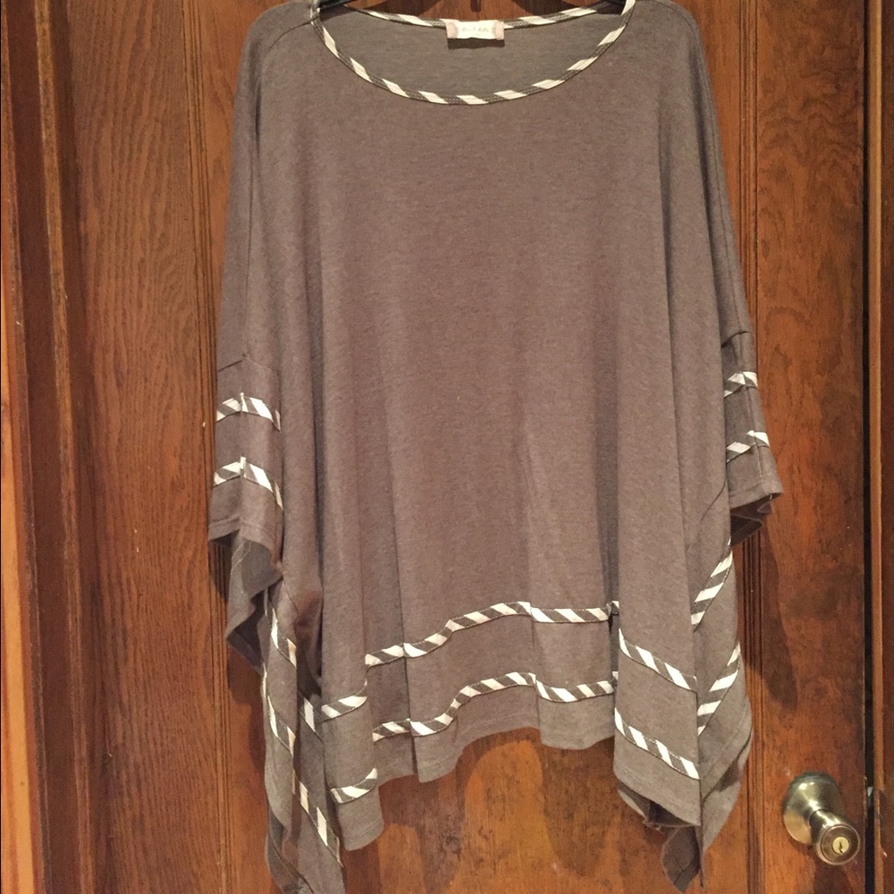 One size heathered brown poncho