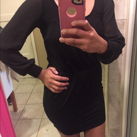 Dress ❤️ - Picture 2 of 3