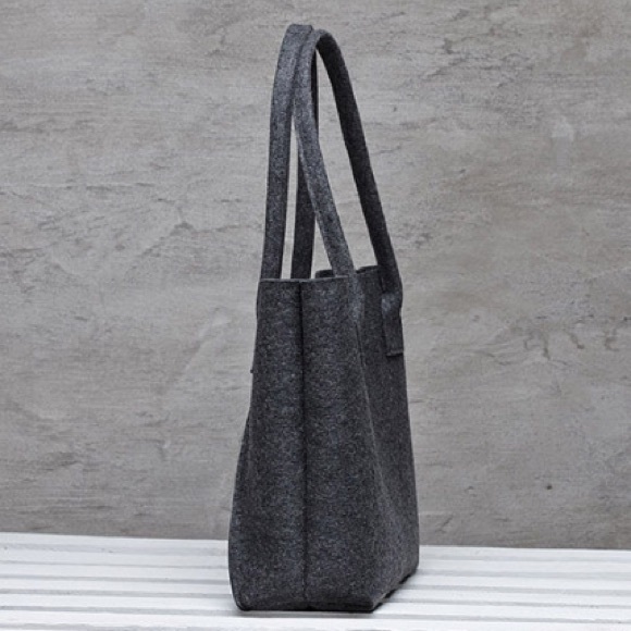 Purse - Picture 2 of 3