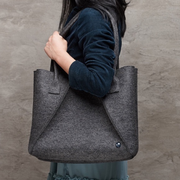 Purse - Picture 3 of 3