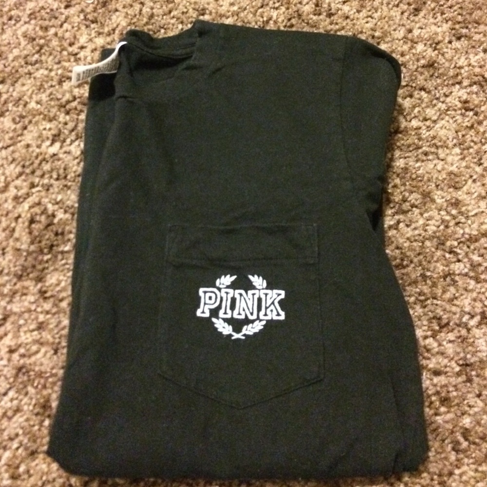 Vs pink t-shirt
