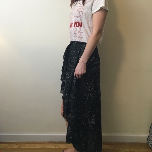 Brandy Melville Dresses & Skirts - Brandy Melville Black Dotted Asymmetrical Skirt