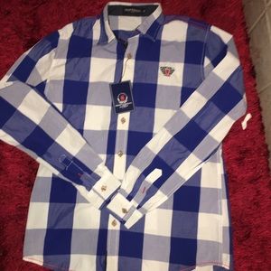 Fredd Marshall blue plaid button up shirt!