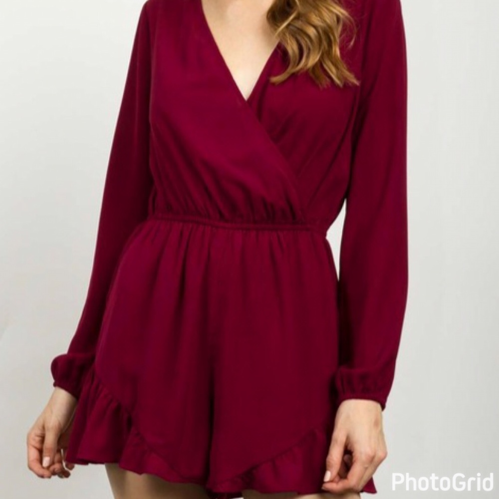 🛍NEW WINE COLOR ROMPER