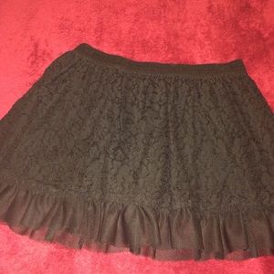 A Beautiful Back Skirt!!!