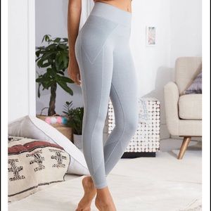 ISO Aerie Play Seamless Legging