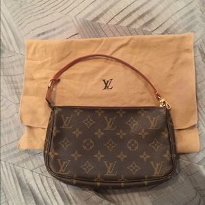 Louis Vuitton Purse