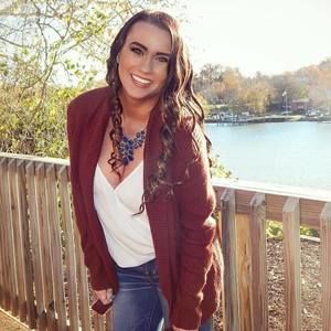 Meet your Posher, Taylor