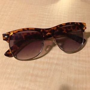 Cheetah Print Sunglasses