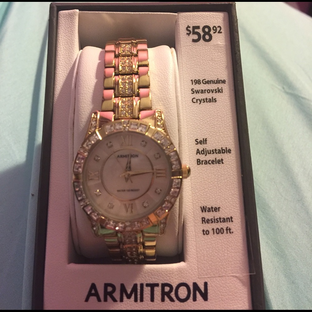 NWT Watch