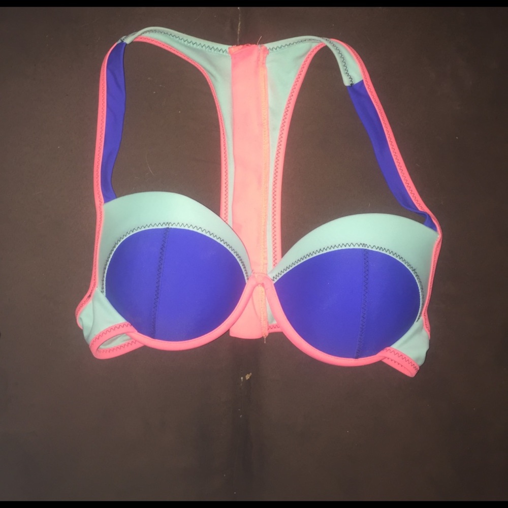 zip up sports bra