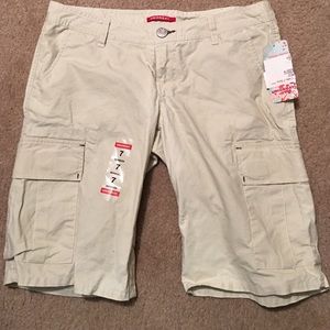 NWT Union Bay Bermuda Cargo Khaki Shorts size 7