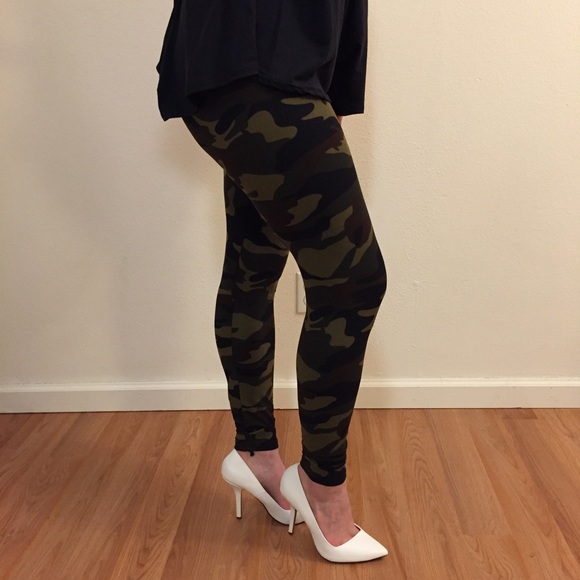 •last one• Supersoft Brushed Camo Leggings - Picture 4 of 7
