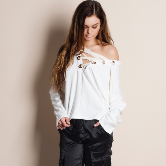 Lace Up Sweater Hoodie Top - Picture 2 of 6