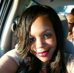 Meet your Posher, Lakisha