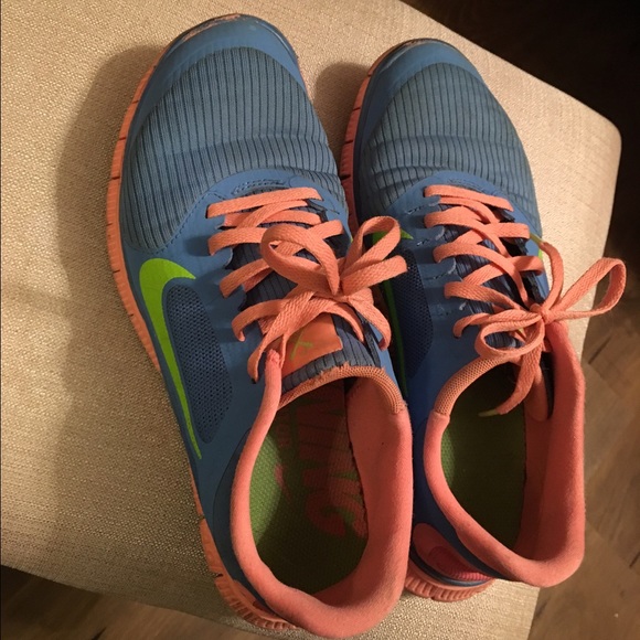 Nike Shoes - Used Nike shoes size 10