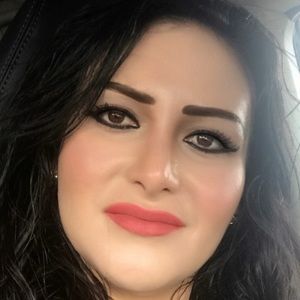 Meet your Posher, Adriana