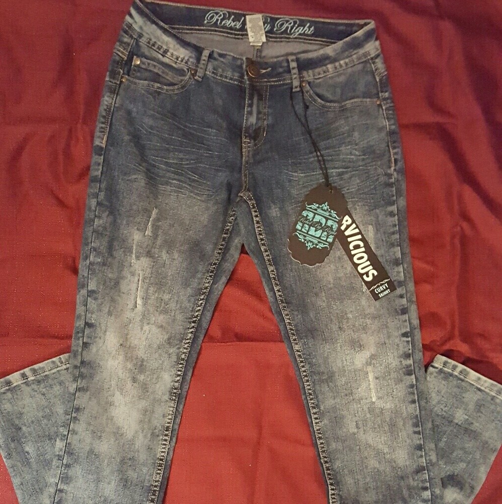 NWT size 7 rebel by right skinny jeans