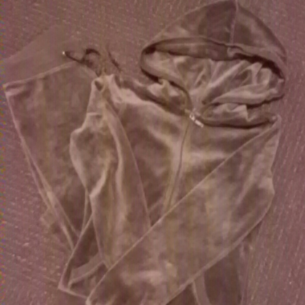 VS Plush&Lush chocolate valour track suit S