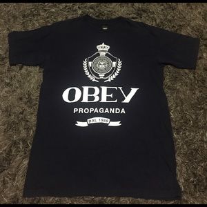 Obey navy blue t-shirt