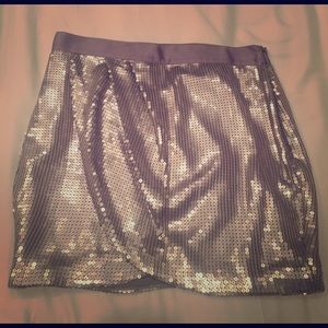 Gray sequin skirt